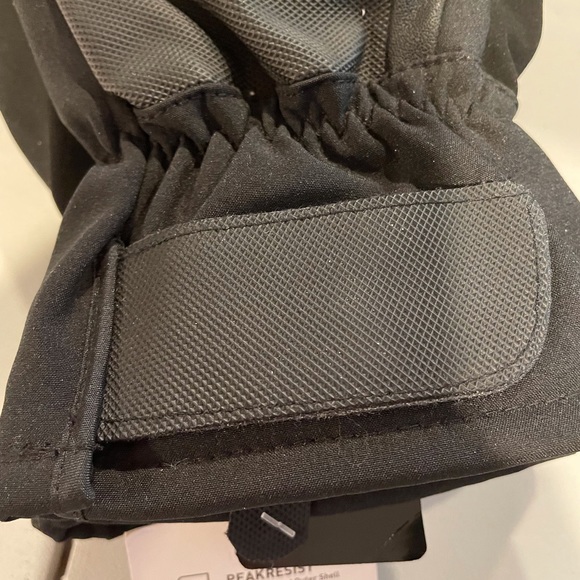 NWT Swiss Tech Performance Gear Softshell Ski Gloves Rich Black - Size: L/XL - Picture 4 of 7